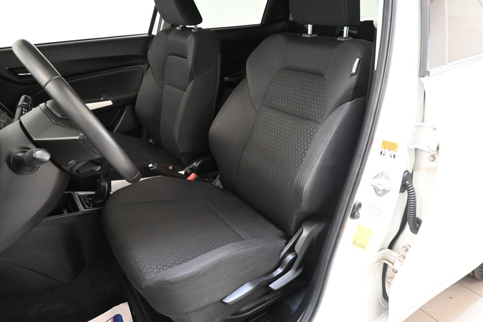 Suzuki Swift 1,2 mHybrid Action 5d