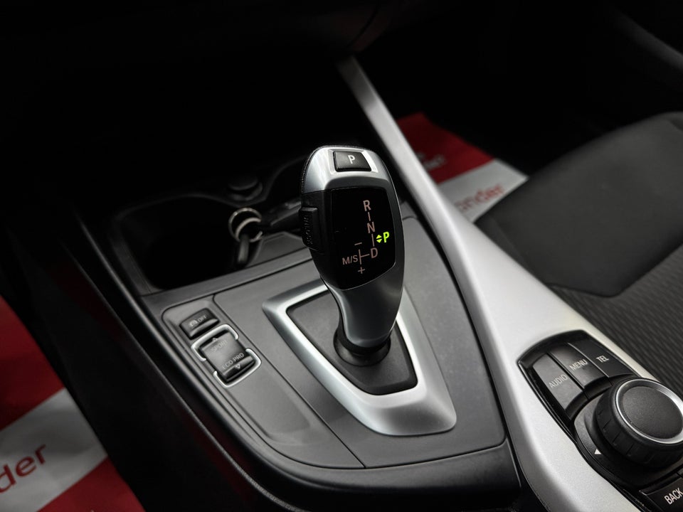 BMW 118d 2,0 Advantage aut. 5d