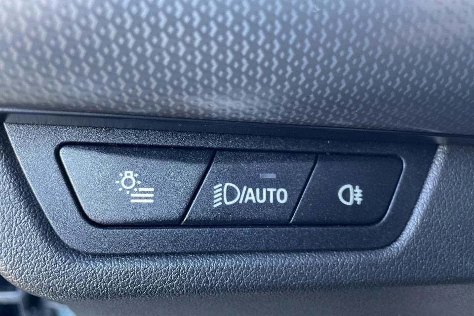 BMW iX1 eDrive20 M-Sport Pro 5d