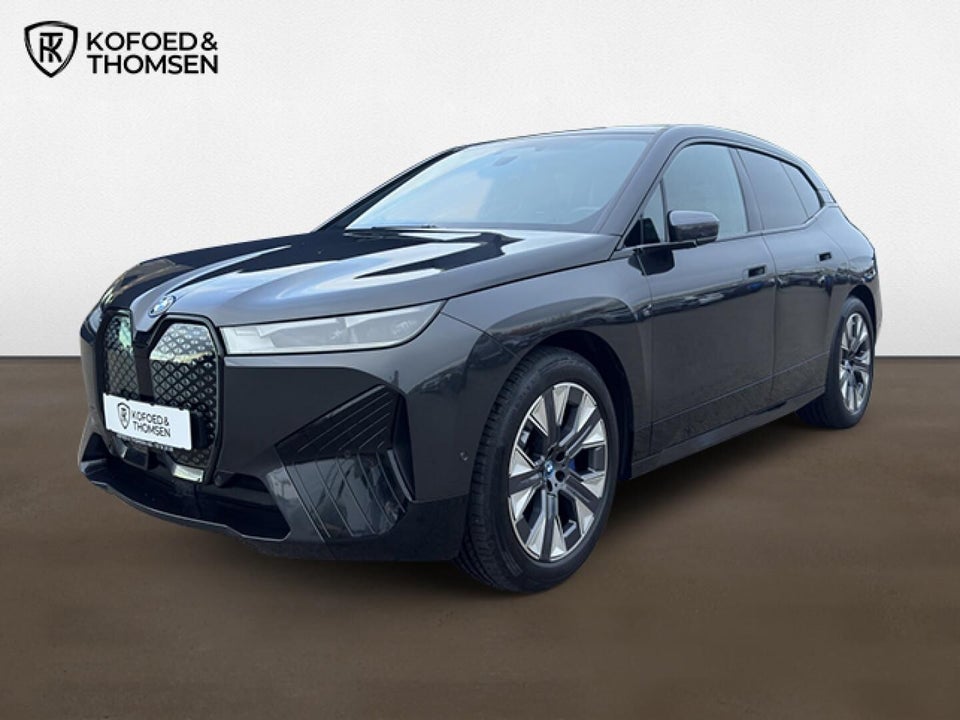 BMW iX xDrive40 5d