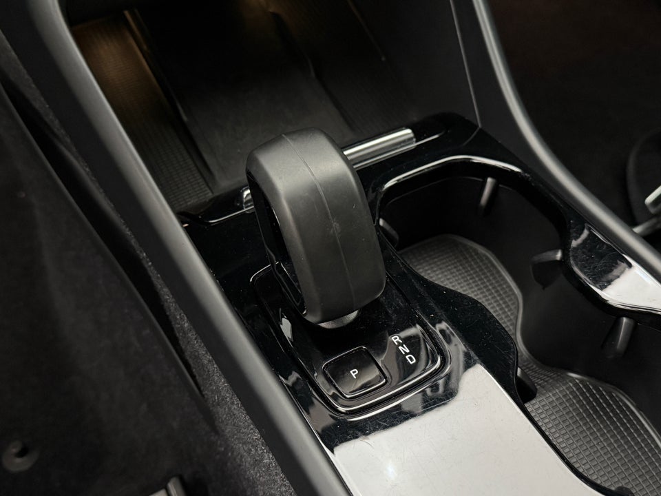 Volvo C40 P6 ReCharge Core 5d