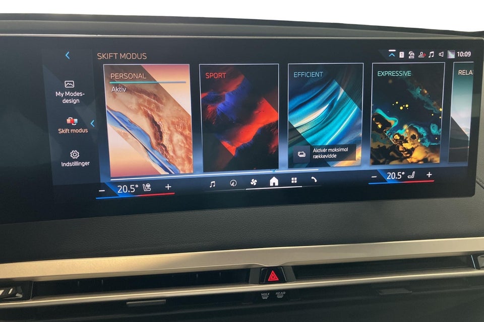 BMW iX xDrive40 Supercharged 5d