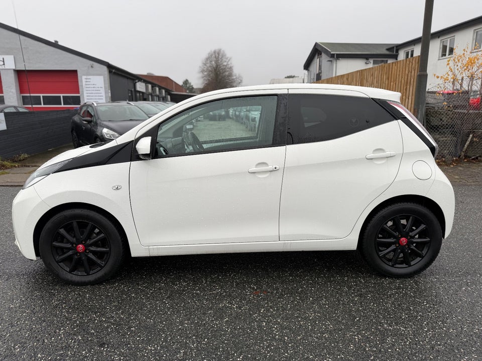 Toyota Aygo 1,0 VVT-i x-sky 5d