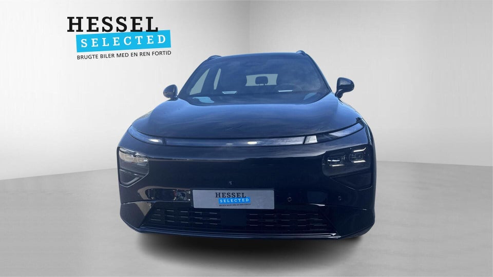 Xpeng G9 Performance Black Edition 5d