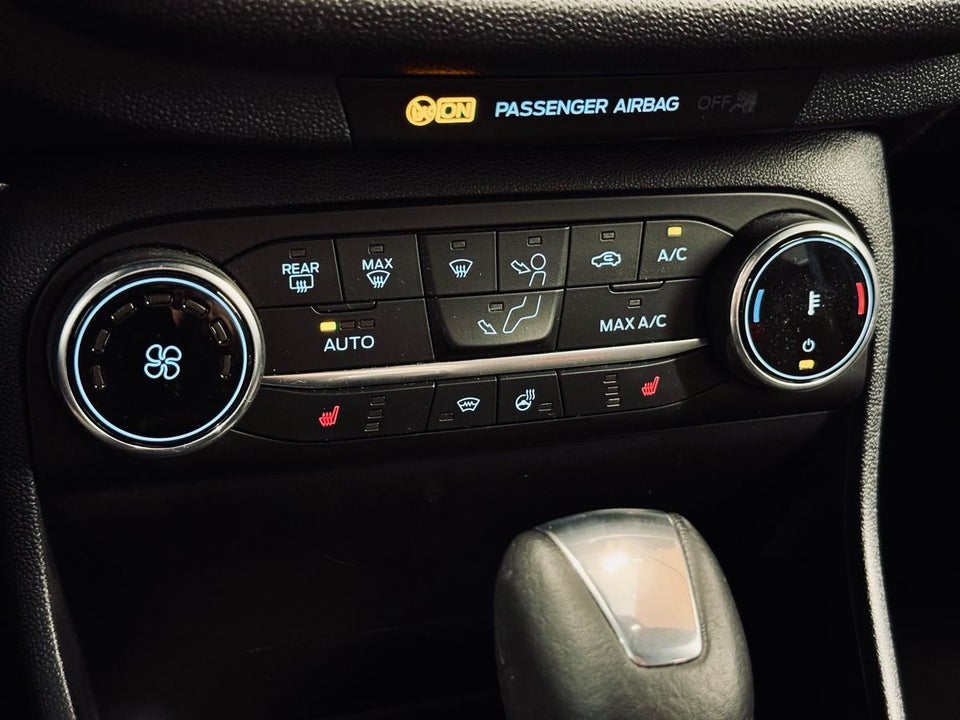 Ford Fiesta 1,0 EcoBoost mHEV ST-Line X DCT 5d