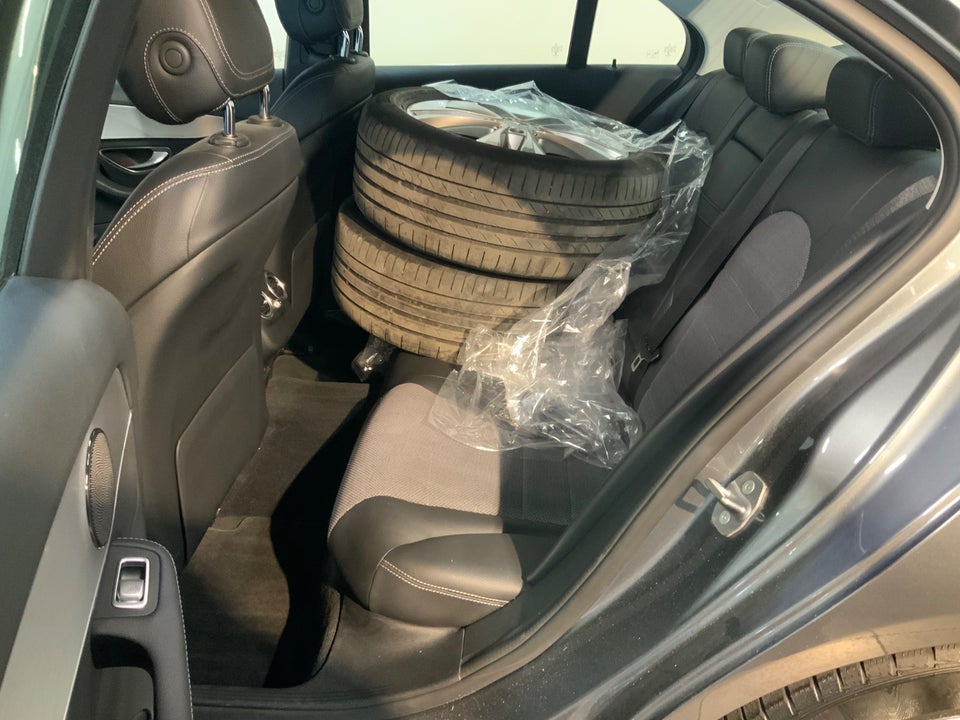 Mercedes C220 d 2,0 Avantgarde aut. 4d