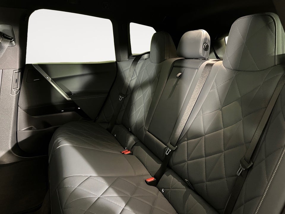 BMW iX xDrive40 Supercharged 5d
