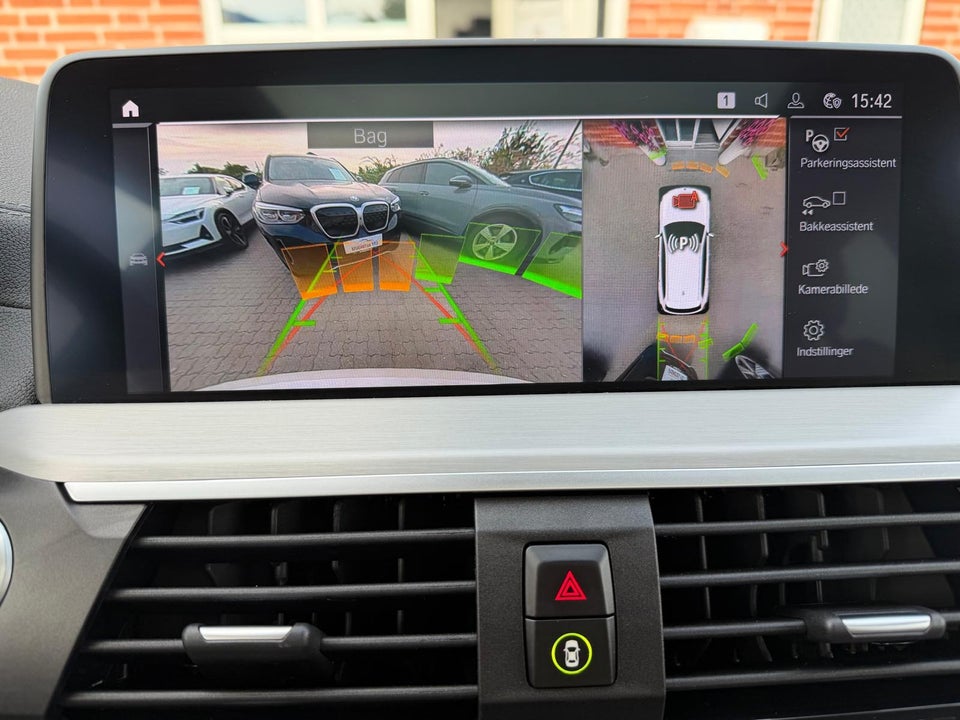 BMW iX3 Charged Impressive 5d