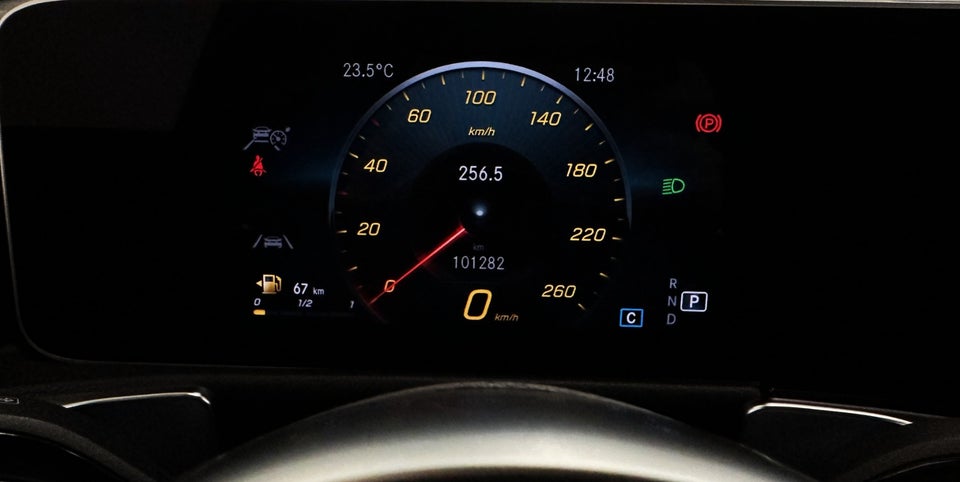 Mercedes GLB200 1,3 AMG Line aut. 5d