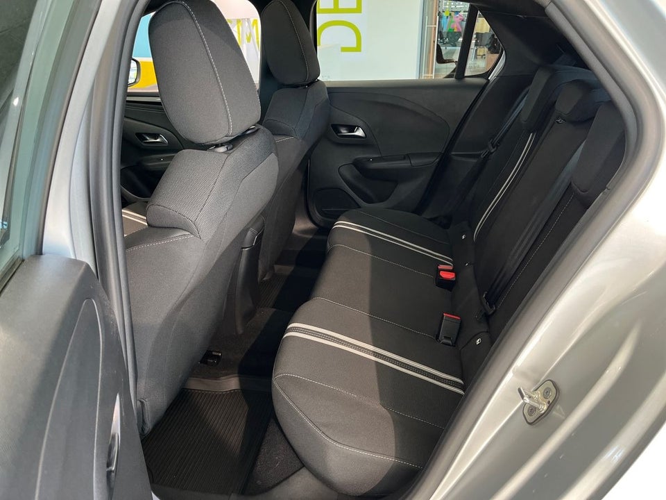 Opel Corsa 1,2 T 100 GS 5d