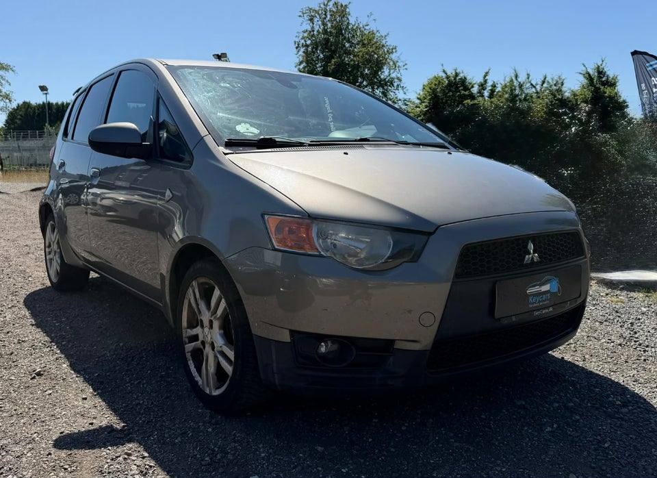 Mitsubishi Colt 1,1 Invite ClearTec 5d