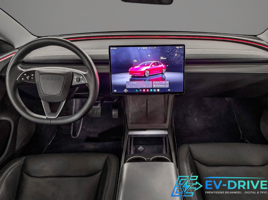 Tesla Model 3 Long Range AWD 4d