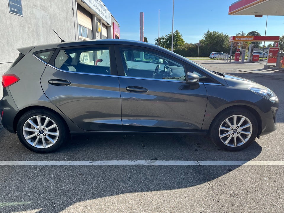 Ford Fiesta 1,0 EcoBoost Titanium 5d