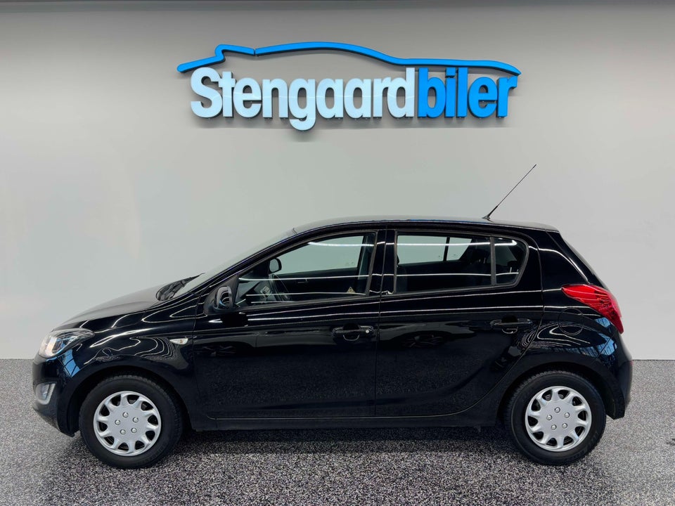 Hyundai i20 1,25 Classic Go! 5d