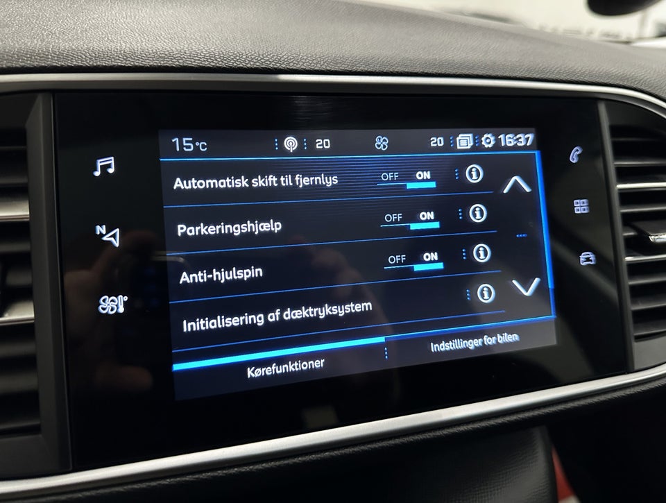 Peugeot 308 1,5 BlueHDi 130 Prestige SW EAT6 5d