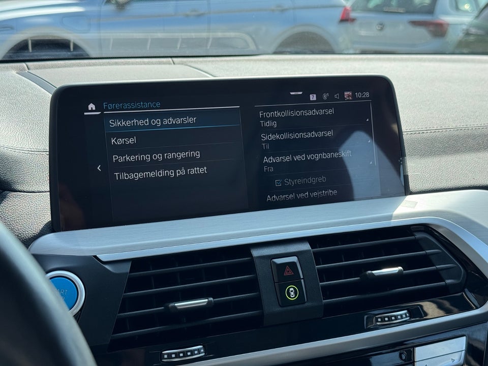 BMW iX3 Charged 5d