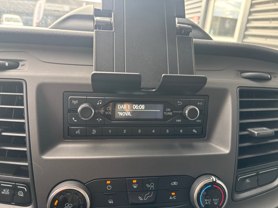 Ford Transit 350 L2 Van 2,0 TDCi 130 Trend H2 FWD