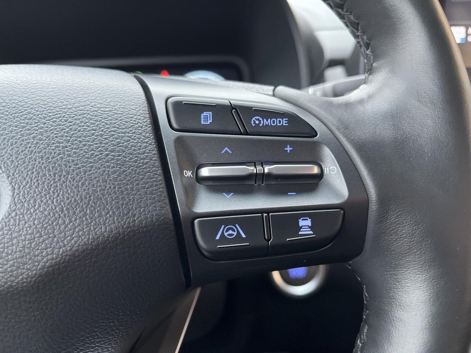 Hyundai Kona 39 EV Select 5d