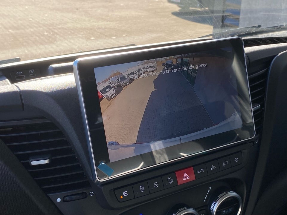 Iveco Daily 3,0 35S18 12m³ Van AG8