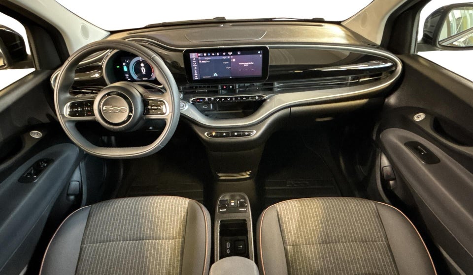 Fiat 500e 42 Icon 3d