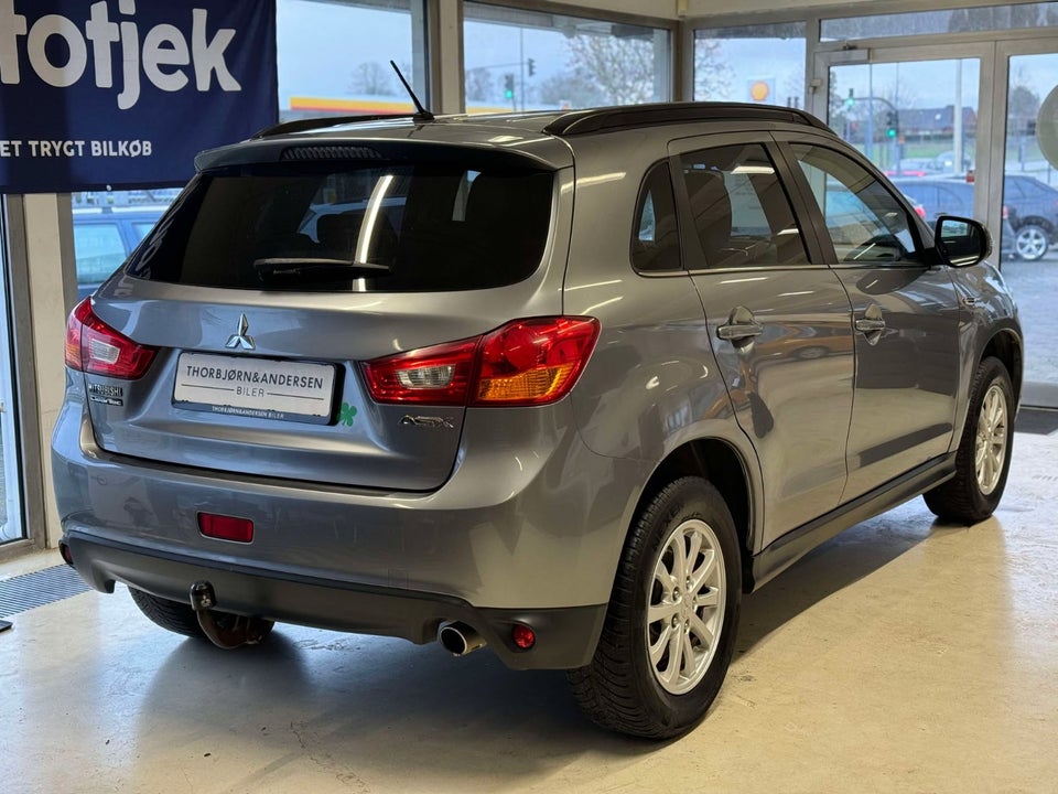 Mitsubishi ASX 1,8 DI-D Invite 5d