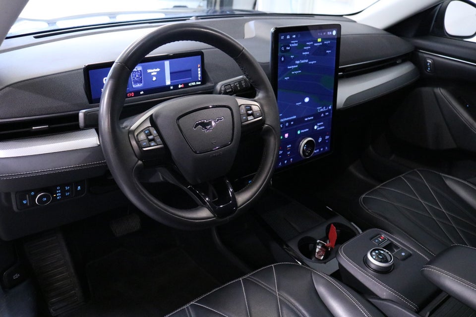 Ford Mustang Mach-E 70 Standard Range 5d