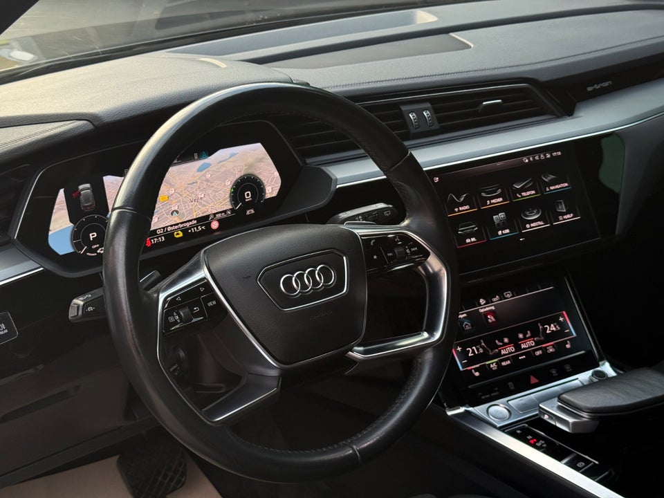Audi e-tron 55 Advanced quattro 5d