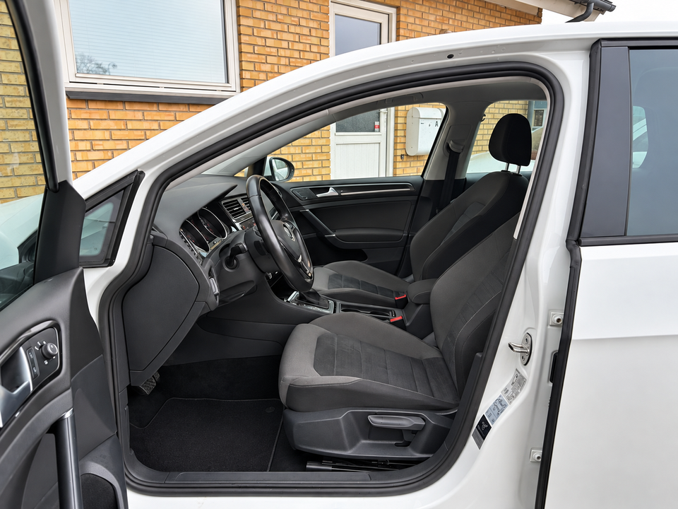 VW Golf VII 1,5 TSi 150 Highline DSG 5d