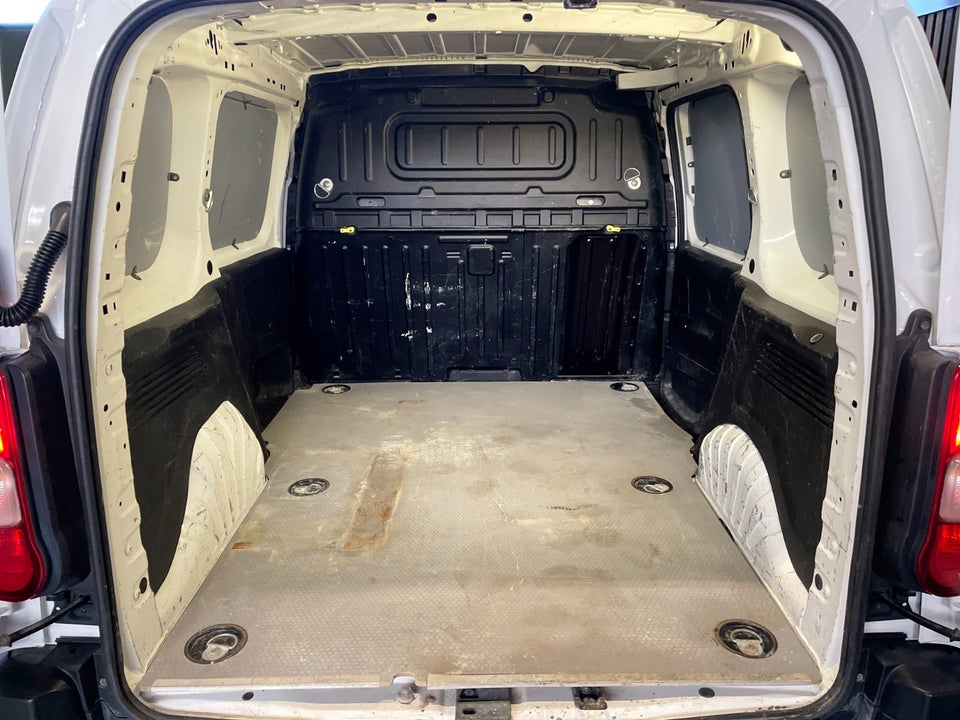 Peugeot Partner 1,5 BlueHDi 100 L1V2 Ultimate Van