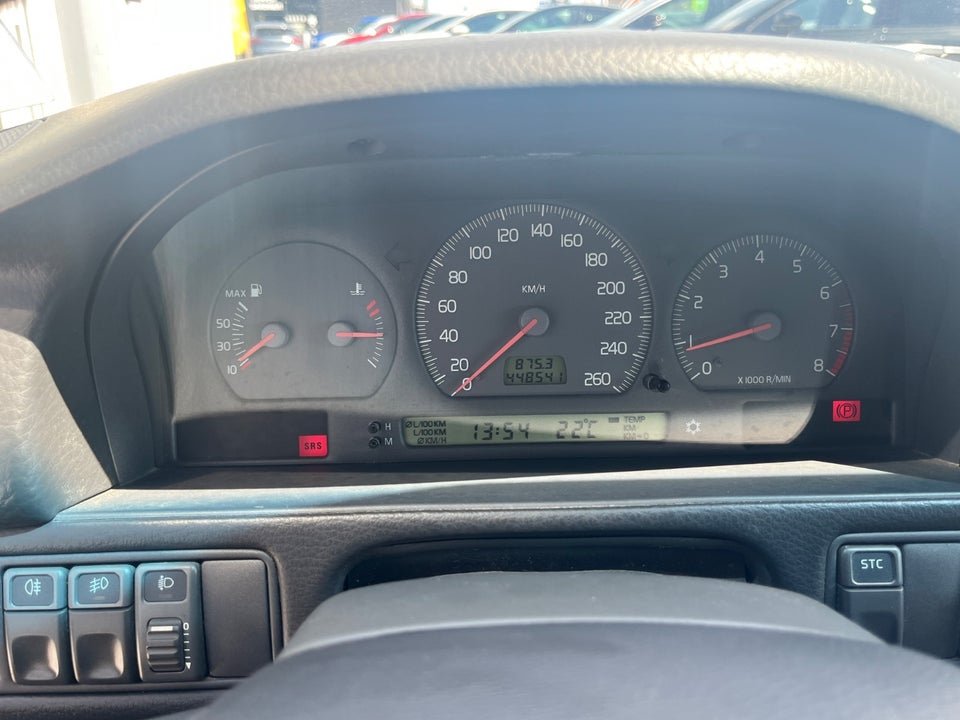 Volvo V70 2,4  5d
