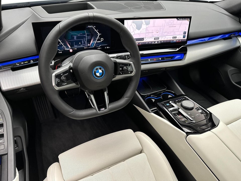BMW i5 eDrive40 Touring Fully Charged M-Sport 5d