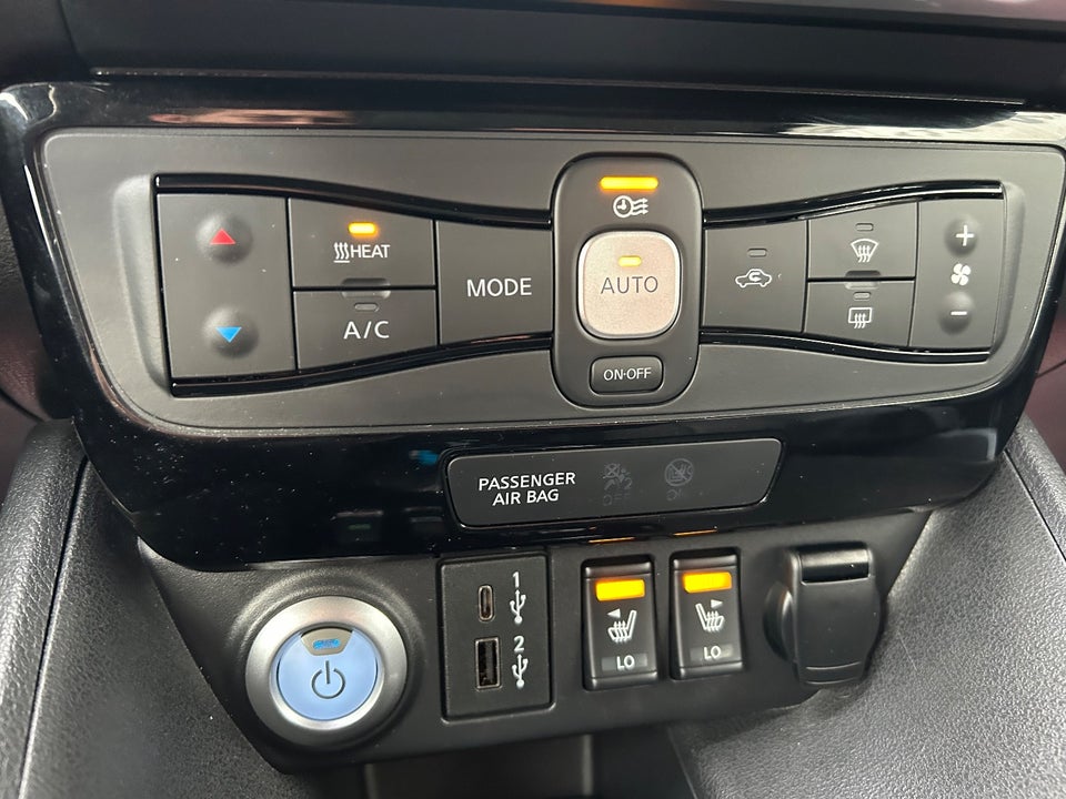 Nissan Leaf 40 Tekna 5d