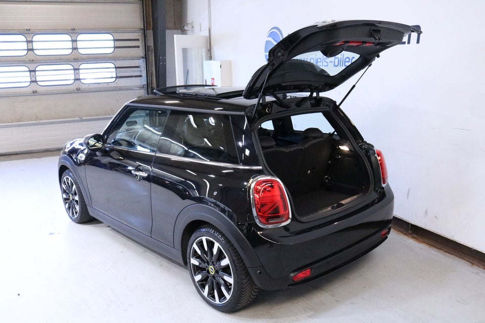 MINI Cooper SE Maximise 3d
