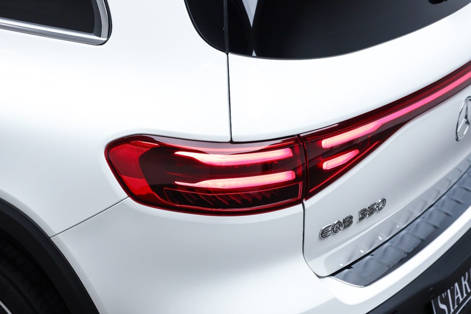 Mercedes EQB350 AMG Premium 4Matic 5d