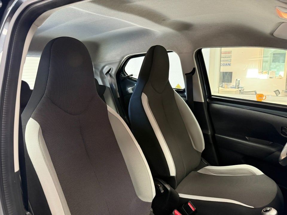 Toyota Aygo 1,0 VVT-i x 5d