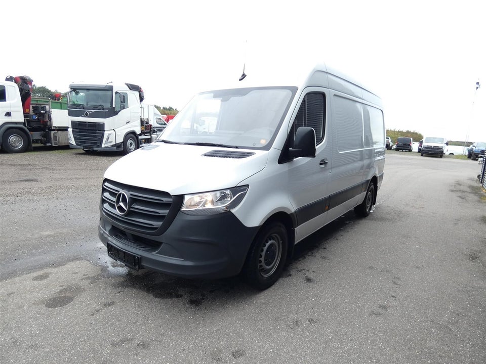Mercedes Sprinter 316 2,2 CDi A2 Kassevogn RWD