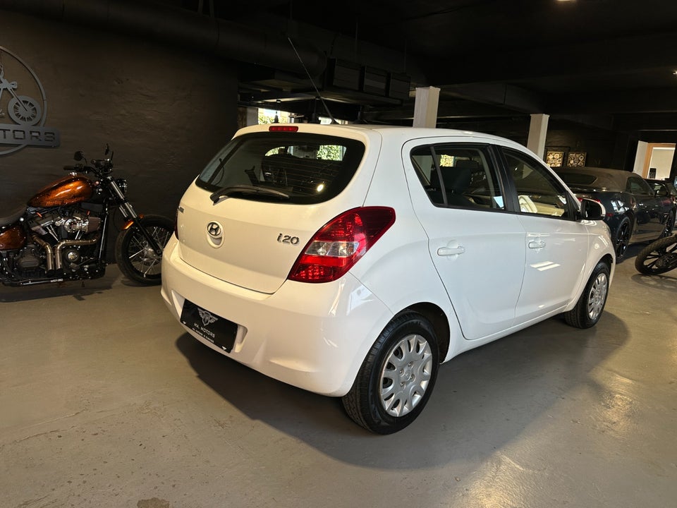 Hyundai i20 1,25 Comfort 5d