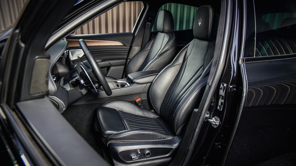 Maserati Grecale Folgore 5d