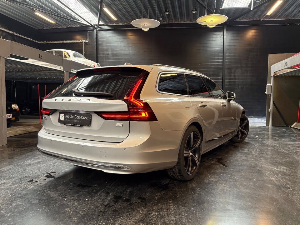 Volvo V90 2,0 T6 ReCharge Inscription aut. AWD 5d