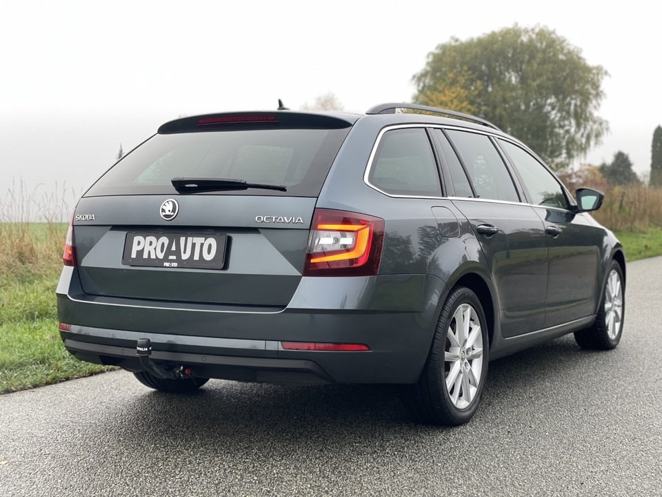 Skoda Octavia 2,0 TDi 150 Style Combi DSG 5d