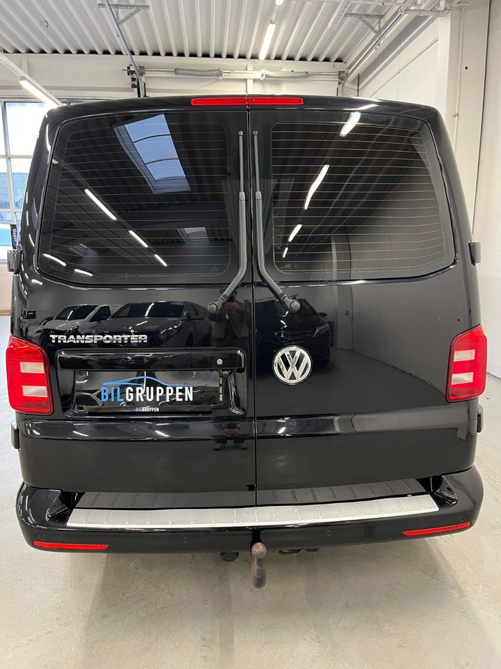 VW Transporter 2,0 TDi 204 Kassevogn DSG lang
