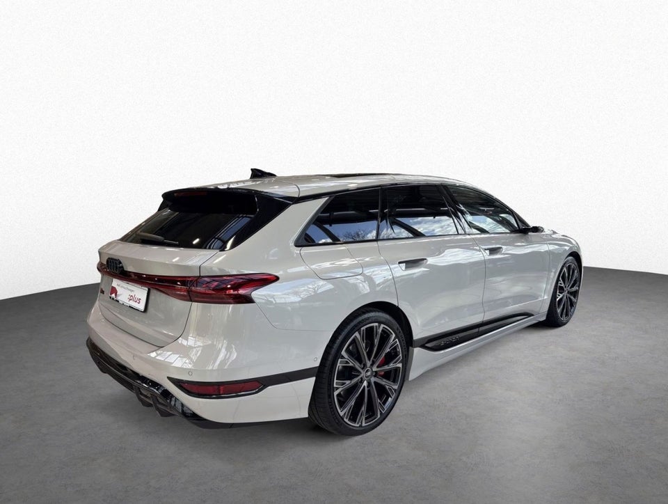 Audi S6 e-tron Avant quattro 5d