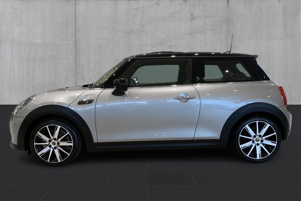 MINI Cooper SE Maximise 3d