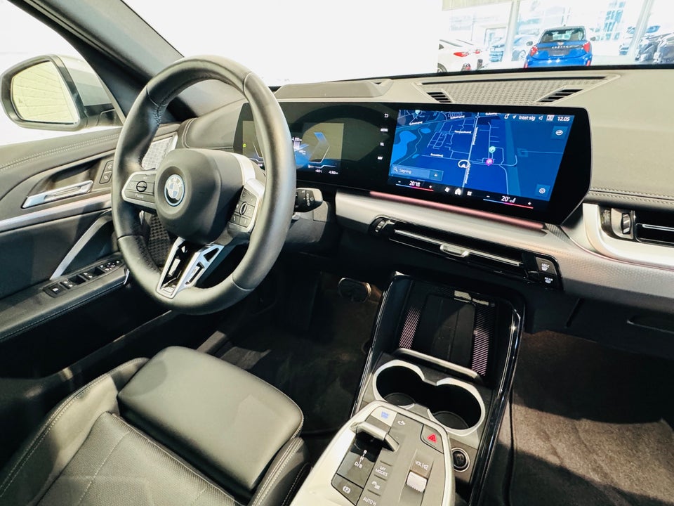 BMW iX1 xDrive30 Fully Charged M-Sport 5d