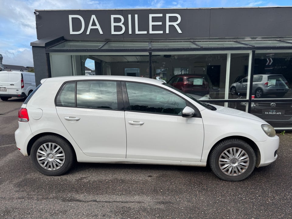 VW Golf VI 1,4 16V Trendline 5d