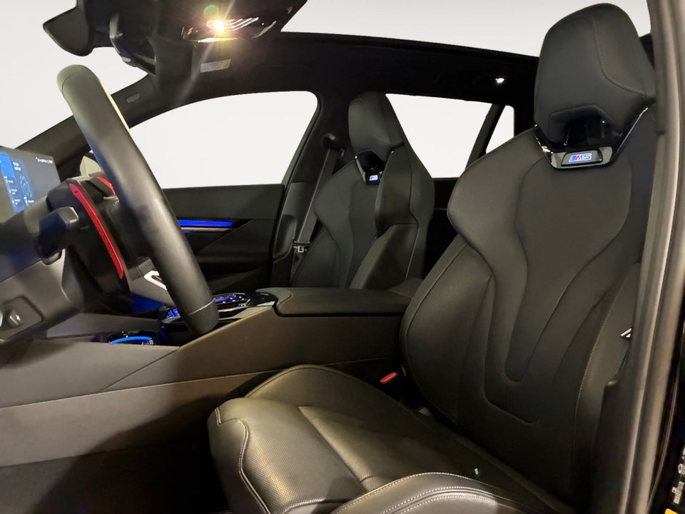 BMW M5 4,4 Touring xDrive aut. 5d