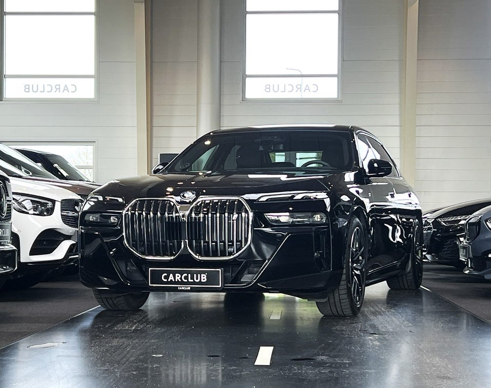 BMW i7 eDrive50 M-Sport 4d