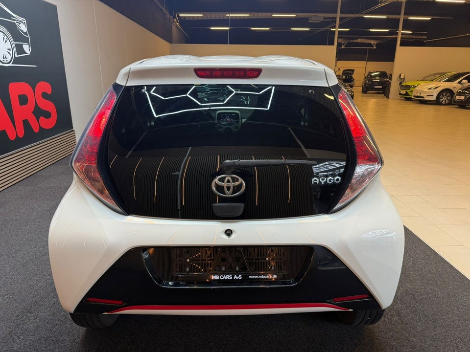 Toyota Aygo 1,0 VVT-i x-change 5d