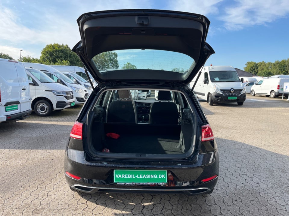 VW Golf VII 2,0 TDi 150 Comfortline DSG Van 5d