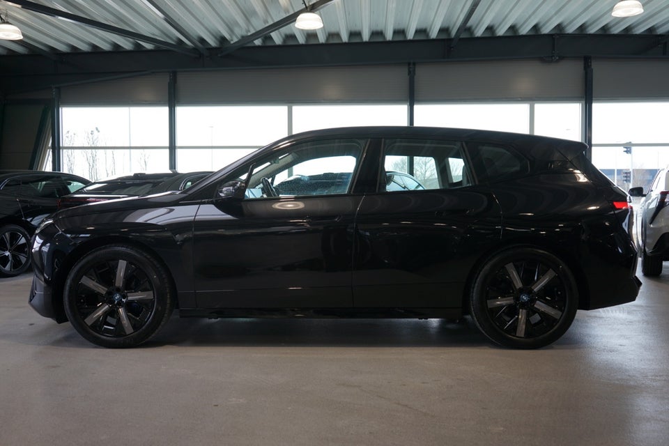 BMW iX xDrive40 Sport 5d